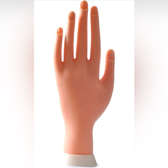 Practice soft hand, by Mia Secret - Picture 5 of 6